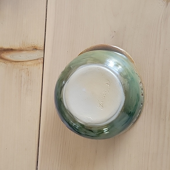 Airborne Battle of the Bulge Pottery Creamer - Picture 4 of 5